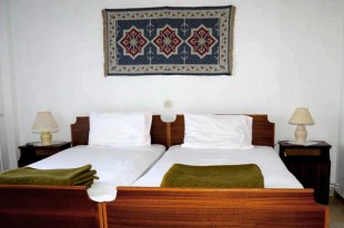 ΕΝΟΙΚΙΑΖΟΜΕΝΑ ΔΩΜΑΤΙΑ ΣΤΟΜΙΟ  ΓΕΡΑΝΙΑ 